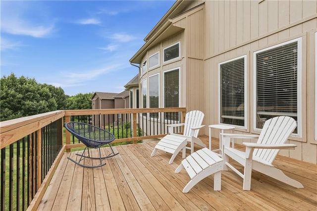 400 Bitter Creek Road, Lee's Summit, MO 64086