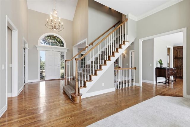 400 Bitter Creek Road, Lee's Summit, MO 64086
