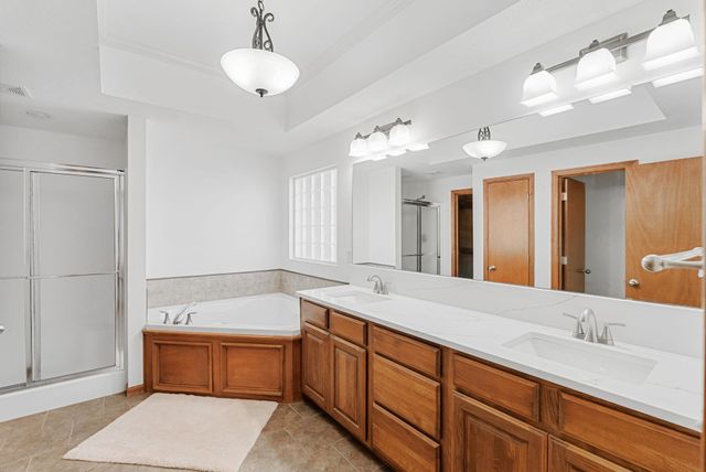 11008 W LANTANA CIR, Wichita, KS 67205