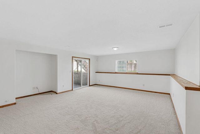 11008 W LANTANA CIR, Wichita, KS 67205