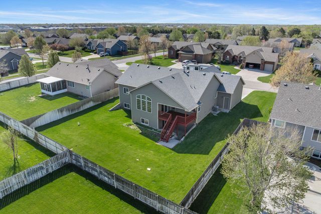 11008 W LANTANA CIR, Wichita, KS 67205