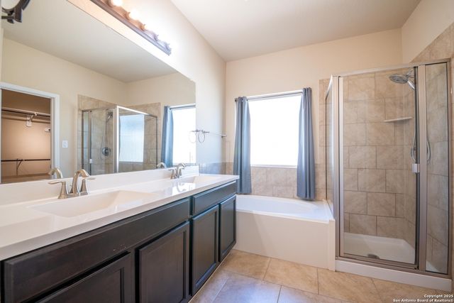 2510 Golden Rain, San Antonio, TX 78245