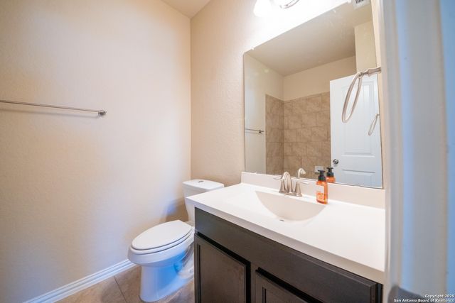 2510 Golden Rain, San Antonio, TX 78245