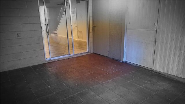 11710 WESSON CIRCLE W, Tampa, FL 33618