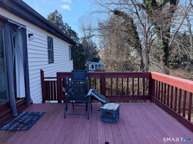 100 Loftus Circle, Bridgeport, CT 06606