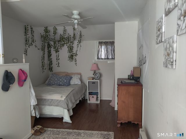 100 Loftus Circle, Bridgeport, CT 06606