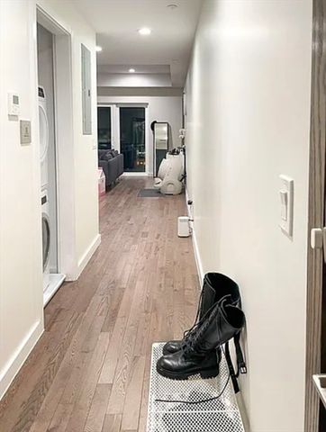 141 Hyde Park Ave 125b, Boston, MA 02130