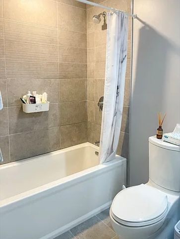 141 Hyde Park Ave 125b, Boston, MA 02130