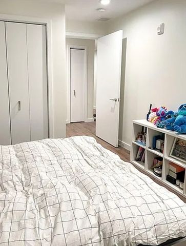 141 Hyde Park Ave 125b, Boston, MA 02130