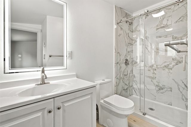 13036 56th Avenue S, Tukwila, WA 98178