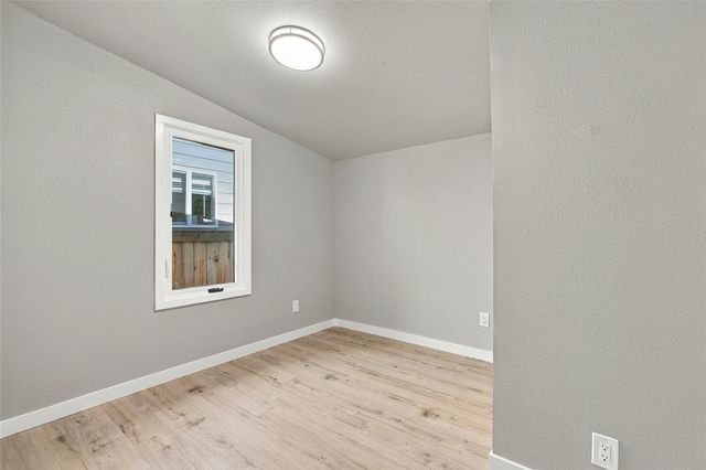 13036 56th Avenue S, Tukwila, WA 98178