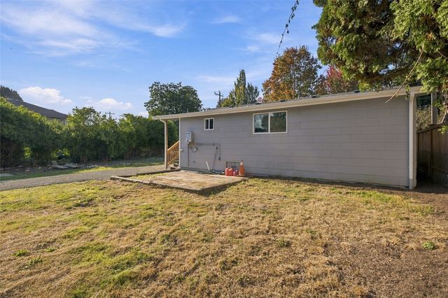 13036 56th Avenue S, Tukwila, WA 98178