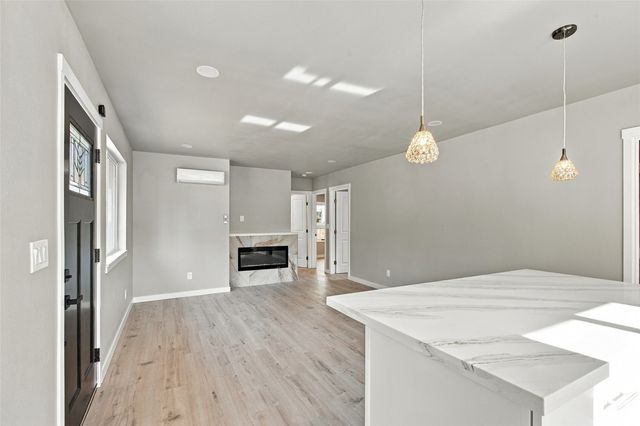 13036 56th Avenue S, Tukwila, WA 98178