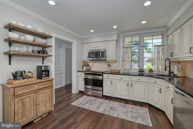 46 SUTPHIN PNES, Yardley, PA 19067