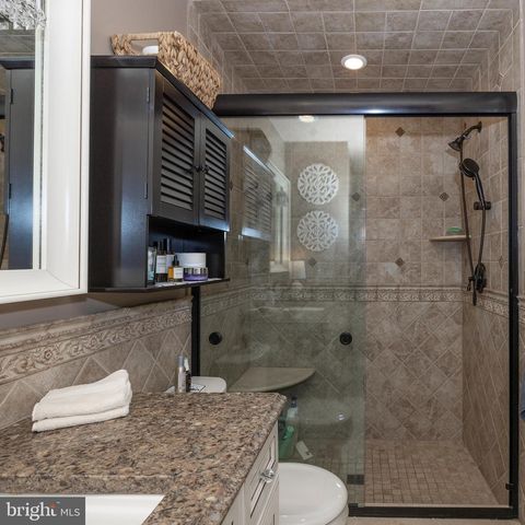 46 SUTPHIN PNES, Yardley, PA 19067