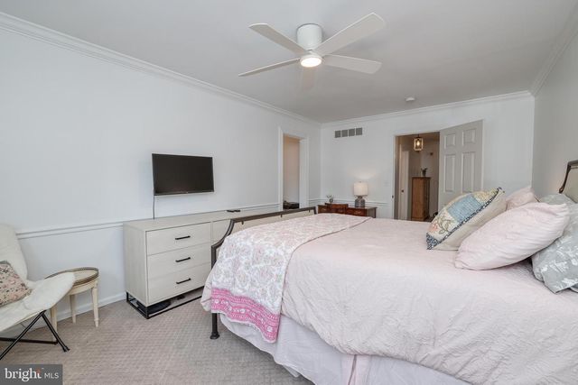 46 SUTPHIN PNES, Yardley, PA 19067
