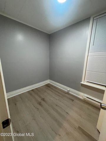 200 4th Street 1st FL, Troy, NY 12180