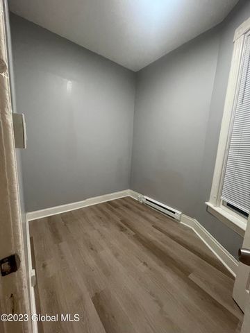200 4th Street 1st FL, Troy, NY 12180