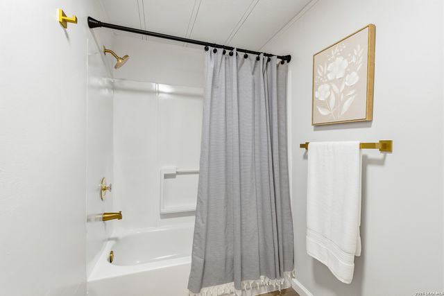 6207 PIONEER RDG, San Antonio, TX 78245
