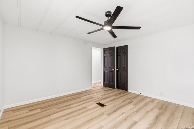 6207 PIONEER RDG, San Antonio, TX 78245