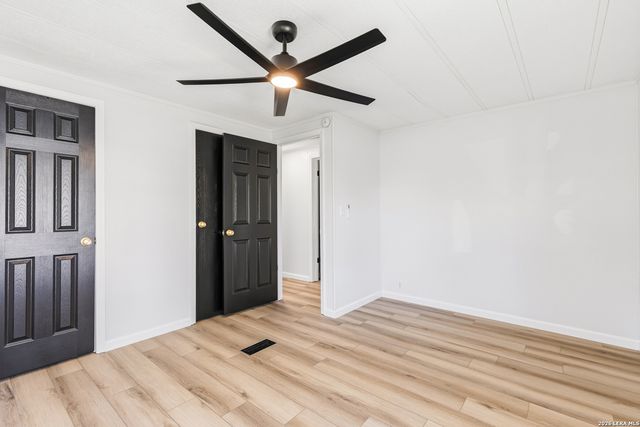 6207 PIONEER RDG, San Antonio, TX 78245