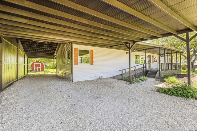6207 PIONEER RDG, San Antonio, TX 78245