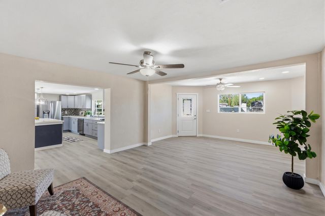 661 Jarales Road A, Belen, NM 87002