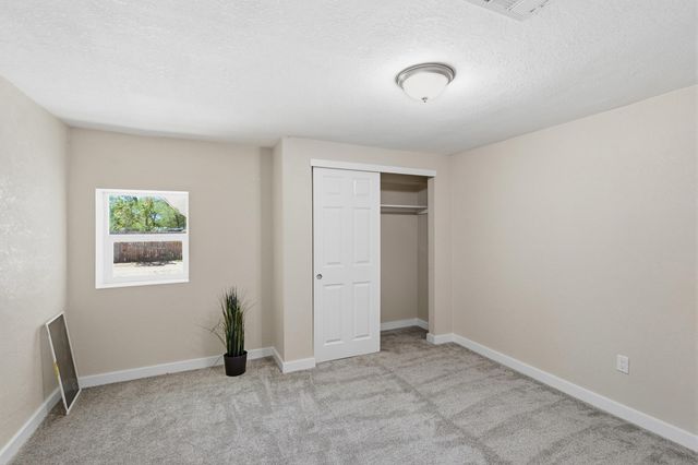 661 Jarales Road A, Belen, NM 87002