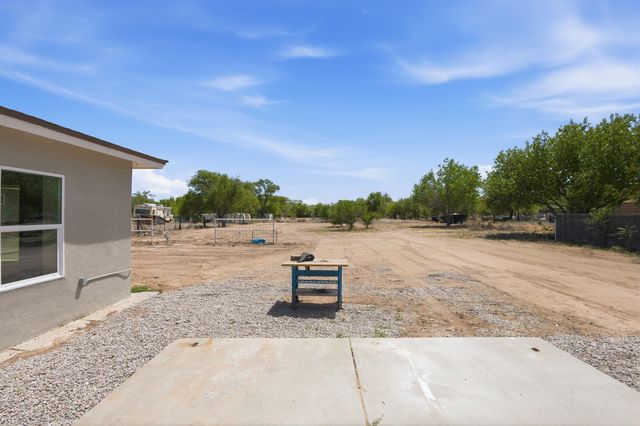 661 Jarales Road A, Belen, NM 87002