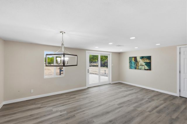 661 Jarales Road A, Belen, NM 87002