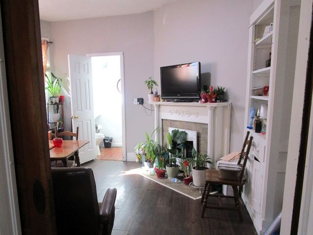 105 6th Avenue, Sterling, IL 61081