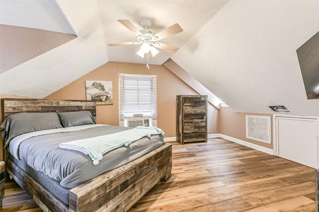 1421 Winnie Street, Galveston, TX 77550