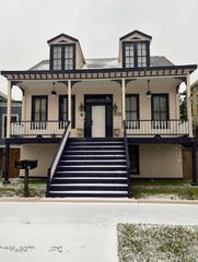 1421 Winnie Street, Galveston, TX 77550