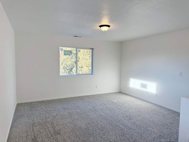9515 E Michielli Ln, Spokane Valley, WA 99206