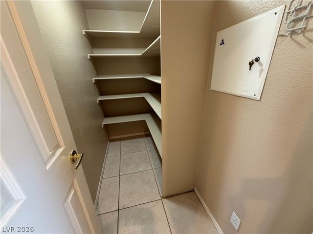 4429 ROCKAWAY BEACH Street -, Las Vegas, NV 89129