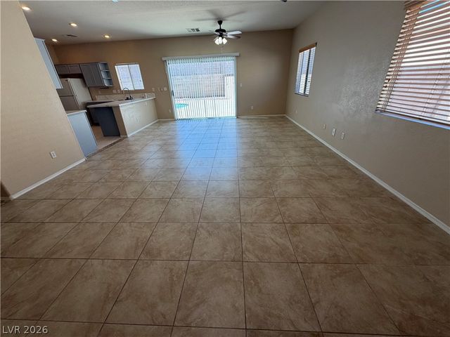 4429 ROCKAWAY BEACH Street -, Las Vegas, NV 89129