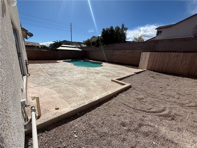 4429 ROCKAWAY BEACH Street -, Las Vegas, NV 89129