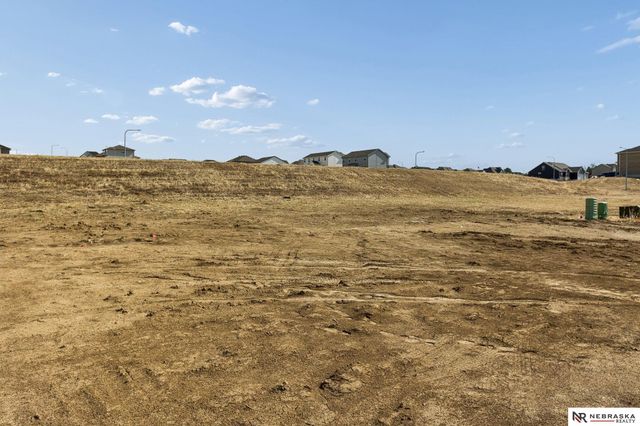 11103 N 173 Street, Bennington, NE 68007