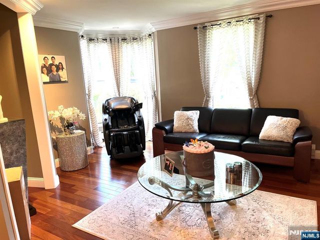 256 Teaneck Road, Ridgefield Park, NJ 07660