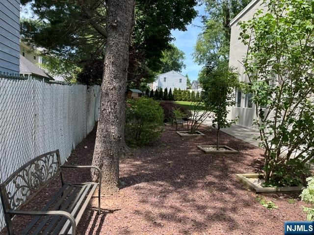 256 Teaneck Road, Ridgefield Park, NJ 07660