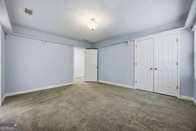 7525 S Spalding Lake Drive, Sandy Springs, GA 30350