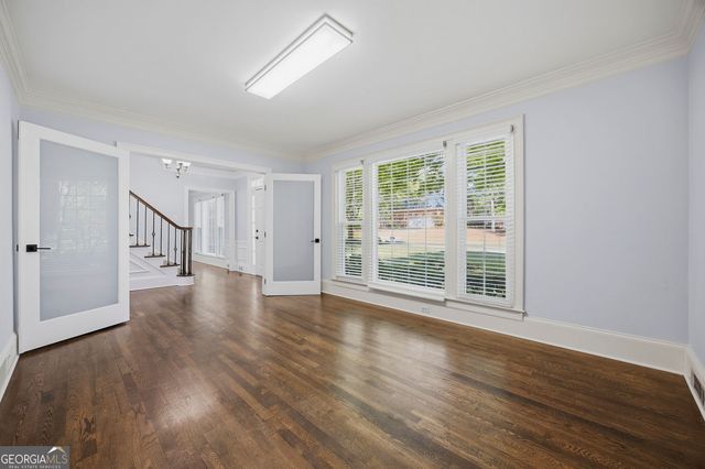 7525 S Spalding Lake Drive, Sandy Springs, GA 30350