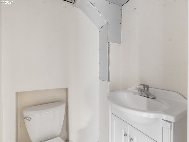 12225 Se 19th Ave, Milwaukie, OR 97222