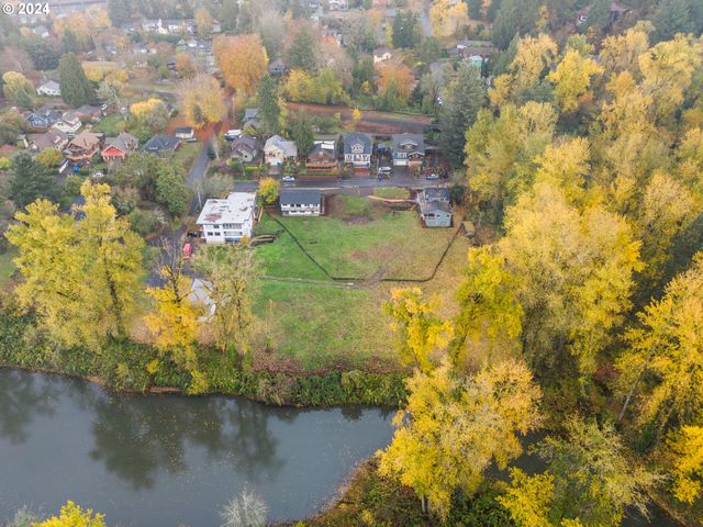 12225 Se 19th Ave, Milwaukie, OR 97222