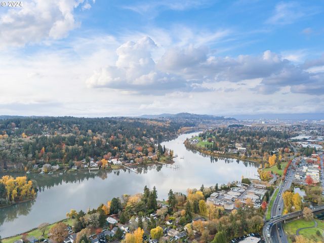 12225 Se 19th Ave, Milwaukie, OR 97222