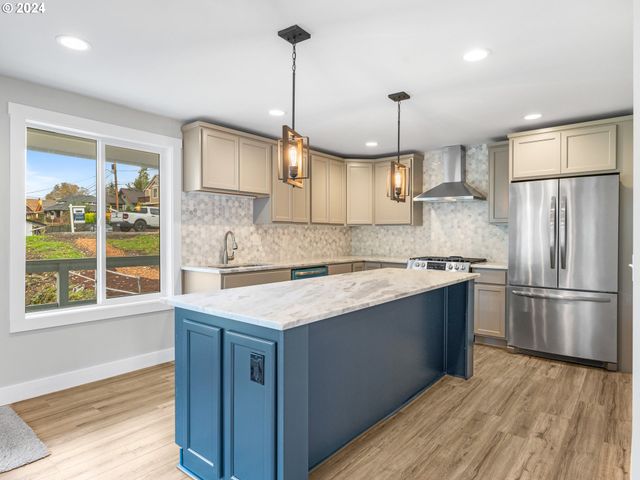 12225 Se 19th Ave, Milwaukie, OR 97222