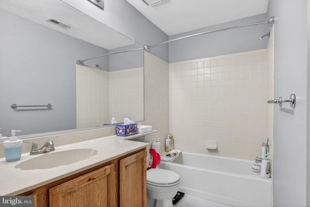 1105 AUGUSTA CIR, Mount Laurel, NJ 08054