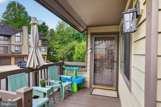 1105 AUGUSTA CIR, Mount Laurel, NJ 08054