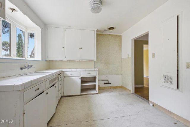 822 Valley View Road, South Pasadena, CA 91030