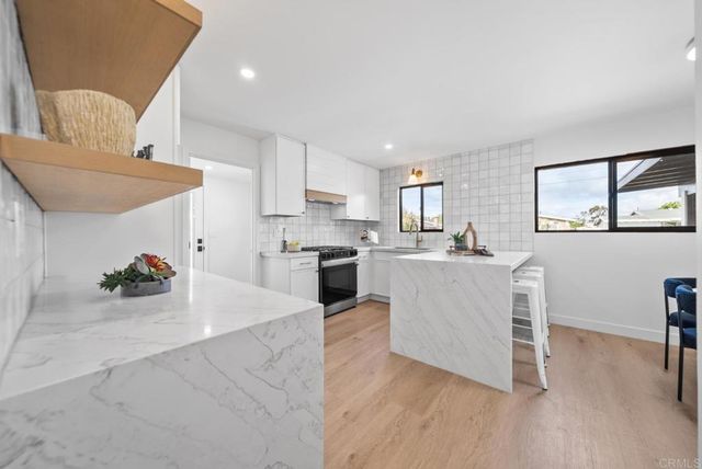 5535 Norwich Street, San Diego, CA 92117